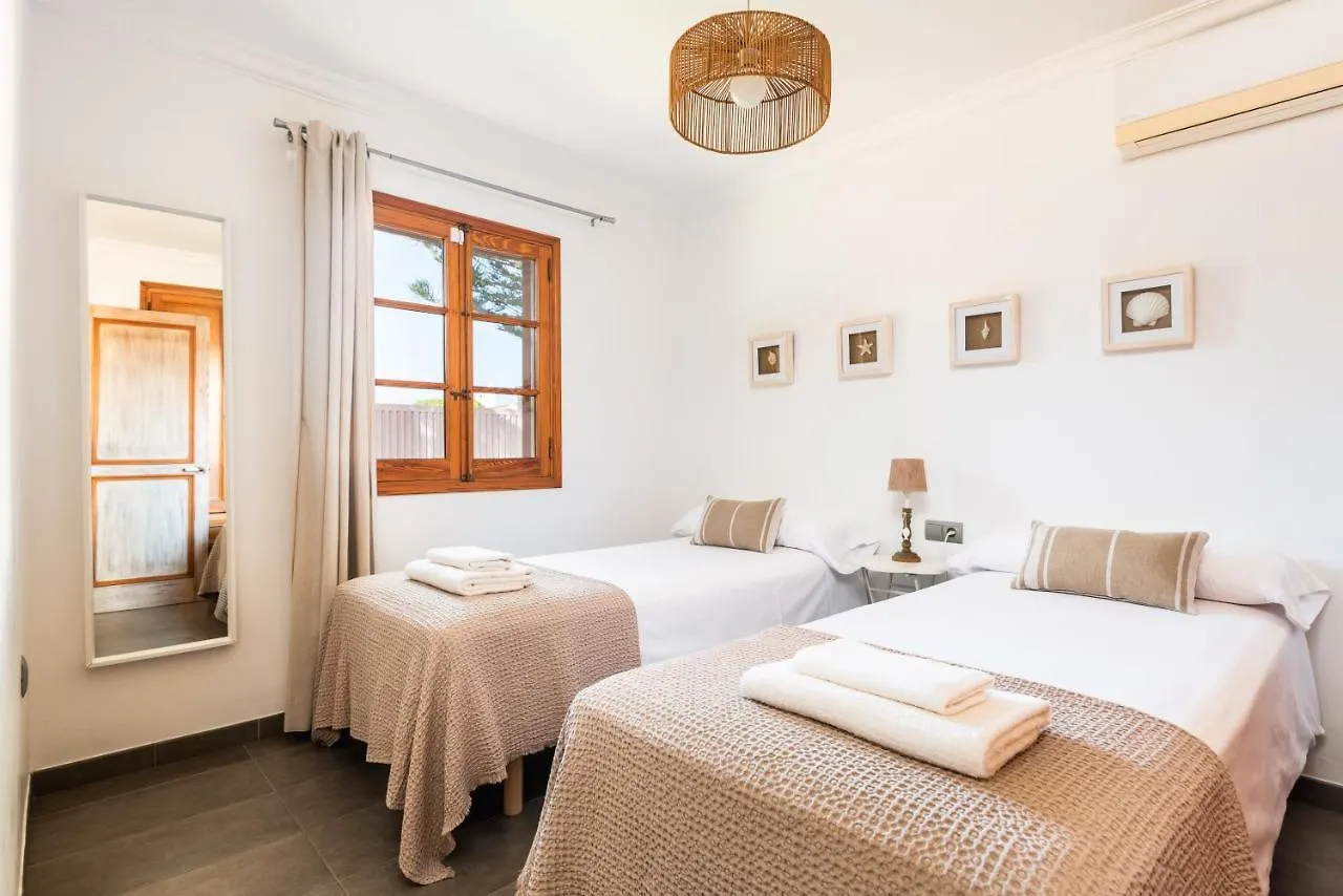 Villa Elena By Mauter Villas Cala'N Blanes  0*, Cala'N Blanes (Menorca) İspanya